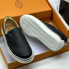 Tod's Leather Sneakers