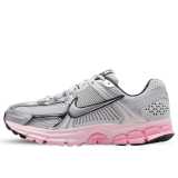 NIKE ZOOM VOMERO 5