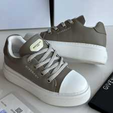 Gvenchy Leather Sneakers