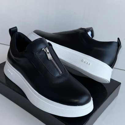 Hugo Boss Slip on Zip Up Black