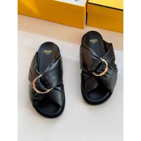 FENDI LUXE SLIDE - BLACK