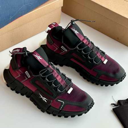 Reebok Zig Kinetica Edge Sneakers