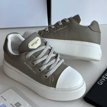 Gvenchy Leather Sneakers