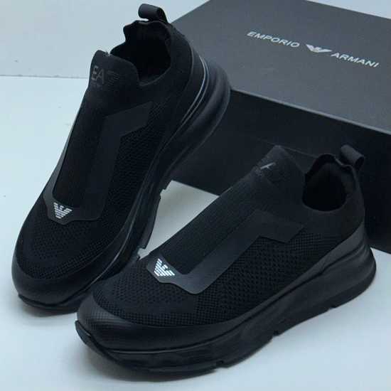 Armani Slip-on All Black