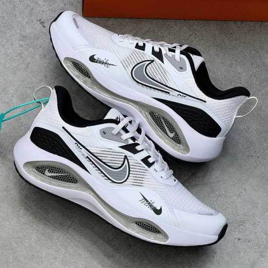 Nike Zoom Max Sneakers White