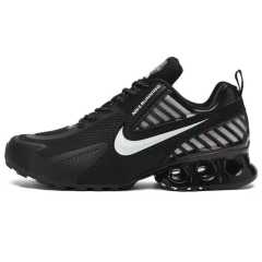 Nike Air Max Black White