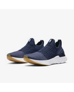 Nike React Phantom Run Flyknit 2 Sneakers