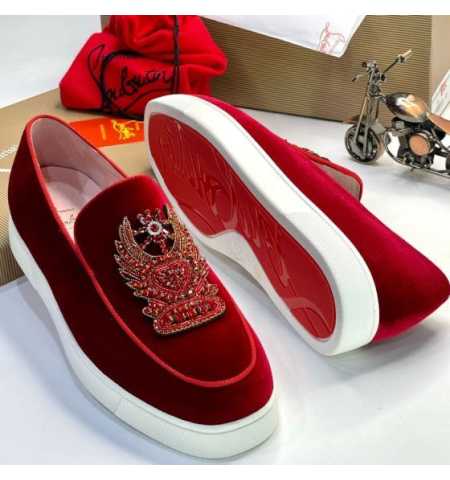 CL  Crested  Sneakers Red